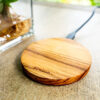 Chargeur sans fil en bois naturel, cadeau personnalisé