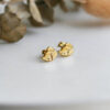 Clous d’oreilles feuilles dorées – Cadeau femme nature