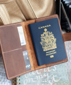 Étui à passeport en cuir élégant pour voyageurs